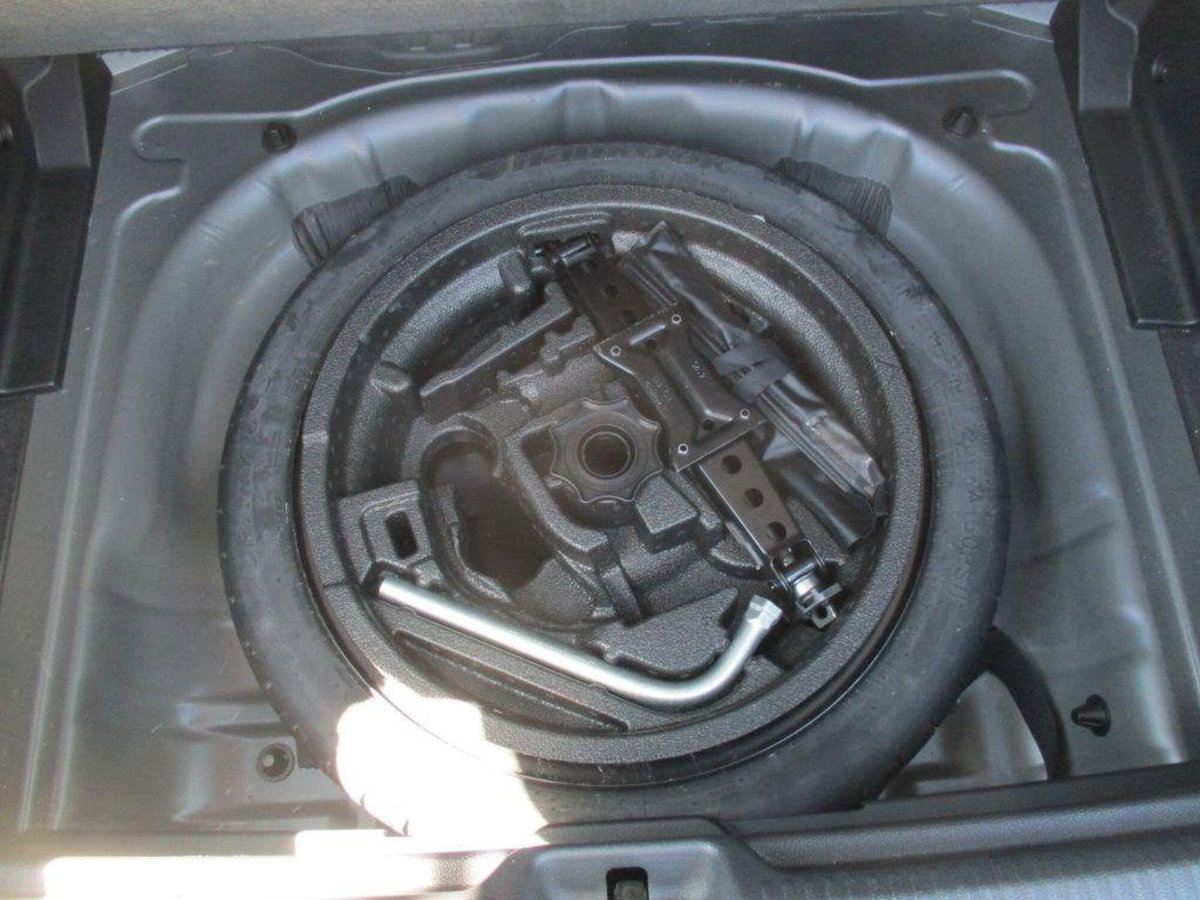 Audi Q2 Q2 35 TFSI S tronic Business (7)