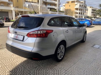 Ford Focus Station Wagon 1.6 TDCi 115 CV SW (4)