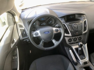 Ford Focus Station Wagon 1.6 TDCi 115 CV SW (5)