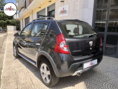 Dacia Sandero Stepway 1.5 dCi 90CV (2)