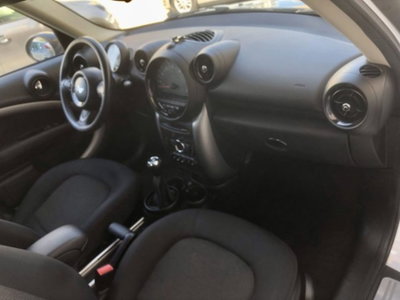 MINI Mini Countryman 1.6 Cooper D Countryman (10)