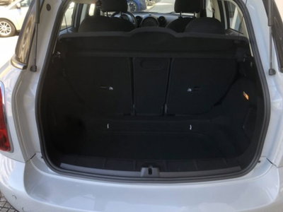 MINI Mini Countryman 1.6 Cooper D Countryman (8)