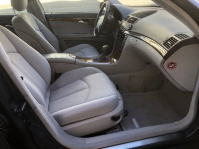 Mercedes-Benz Classe E 220 CDI cat Elegance (9)