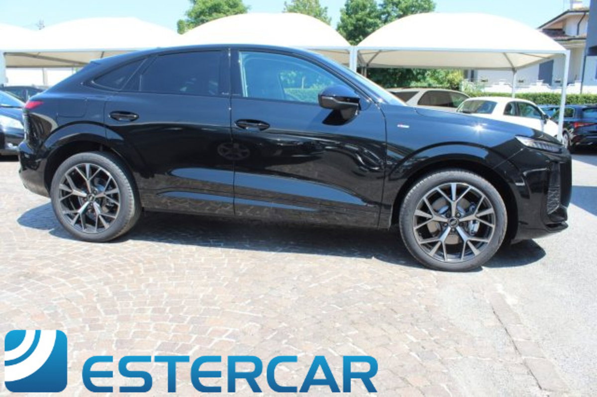 Audi Q3 Sportback 35 TDI quattro S tronic S line edition (9)