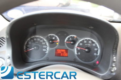 Fiat Panda 1.2 Emotion (16)