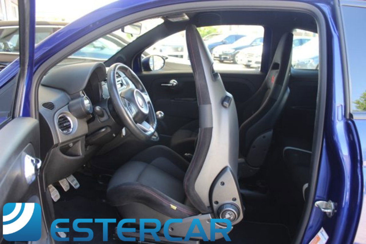 Abarth 595 595 1.4 Turbo T-Jet 180 CV Competizione (6)