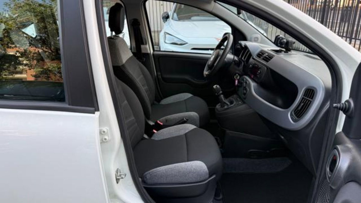 Fiat Panda 1.0 firefly hybrid s&s 70cv 5p.ti (17)