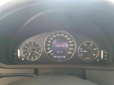 Mercedes-Benz CLK 270 CDI cat Avantgarde (12)