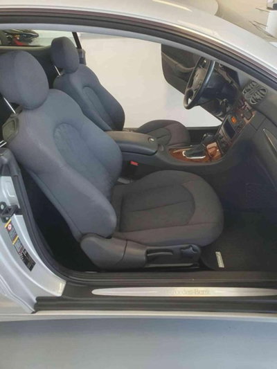 Mercedes-Benz CLK 270 CDI cat Avantgarde (8)