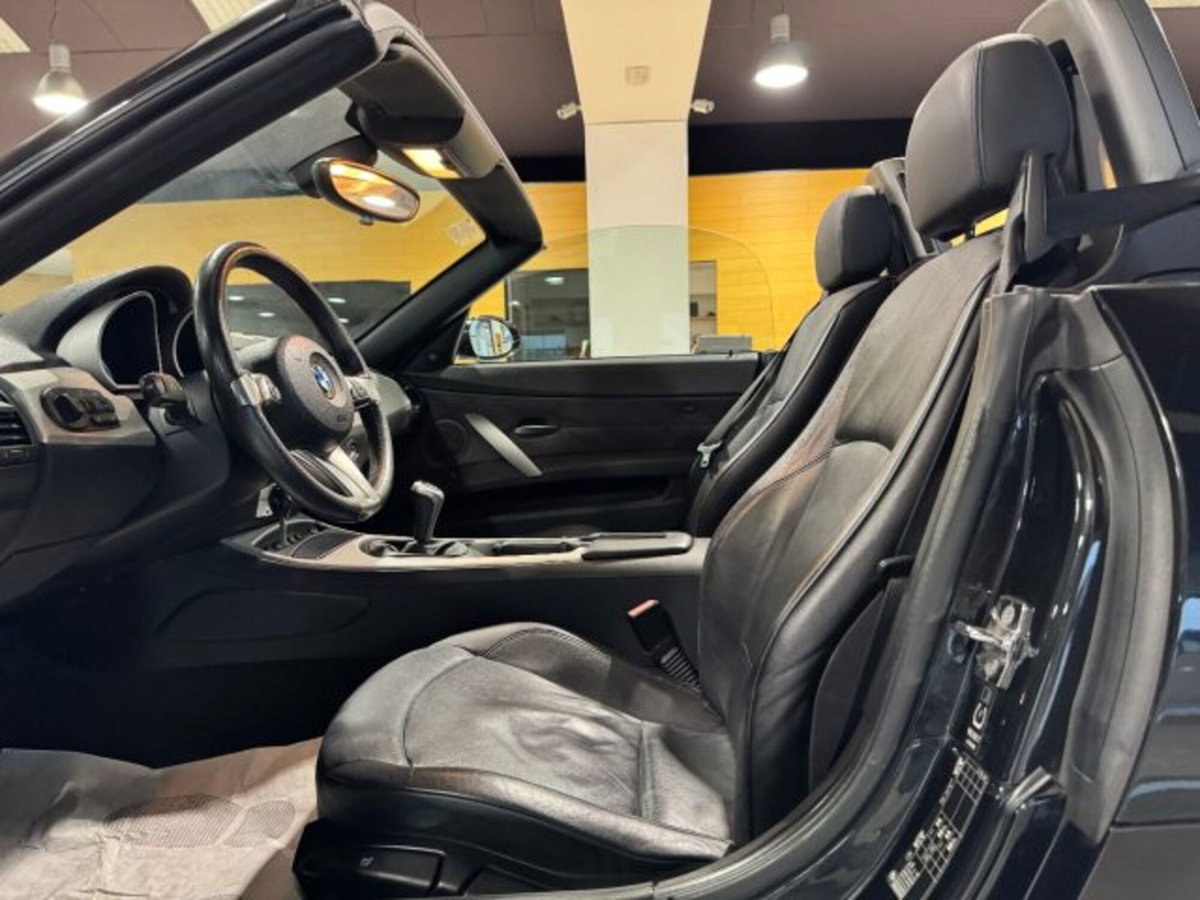 BMW Z4 Cabrio Z4 2.5i cat Roadster (11)