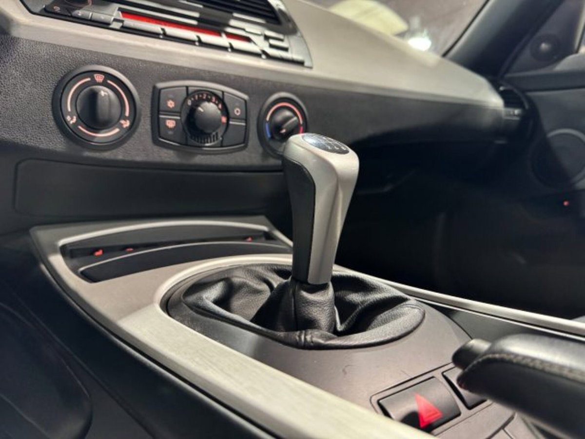 BMW Z4 Cabrio Z4 2.5i cat Roadster (9)
