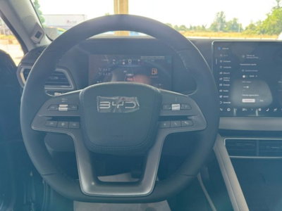 Byd Atto 2 DM-i 1.5 phev Boost 212cv (6)