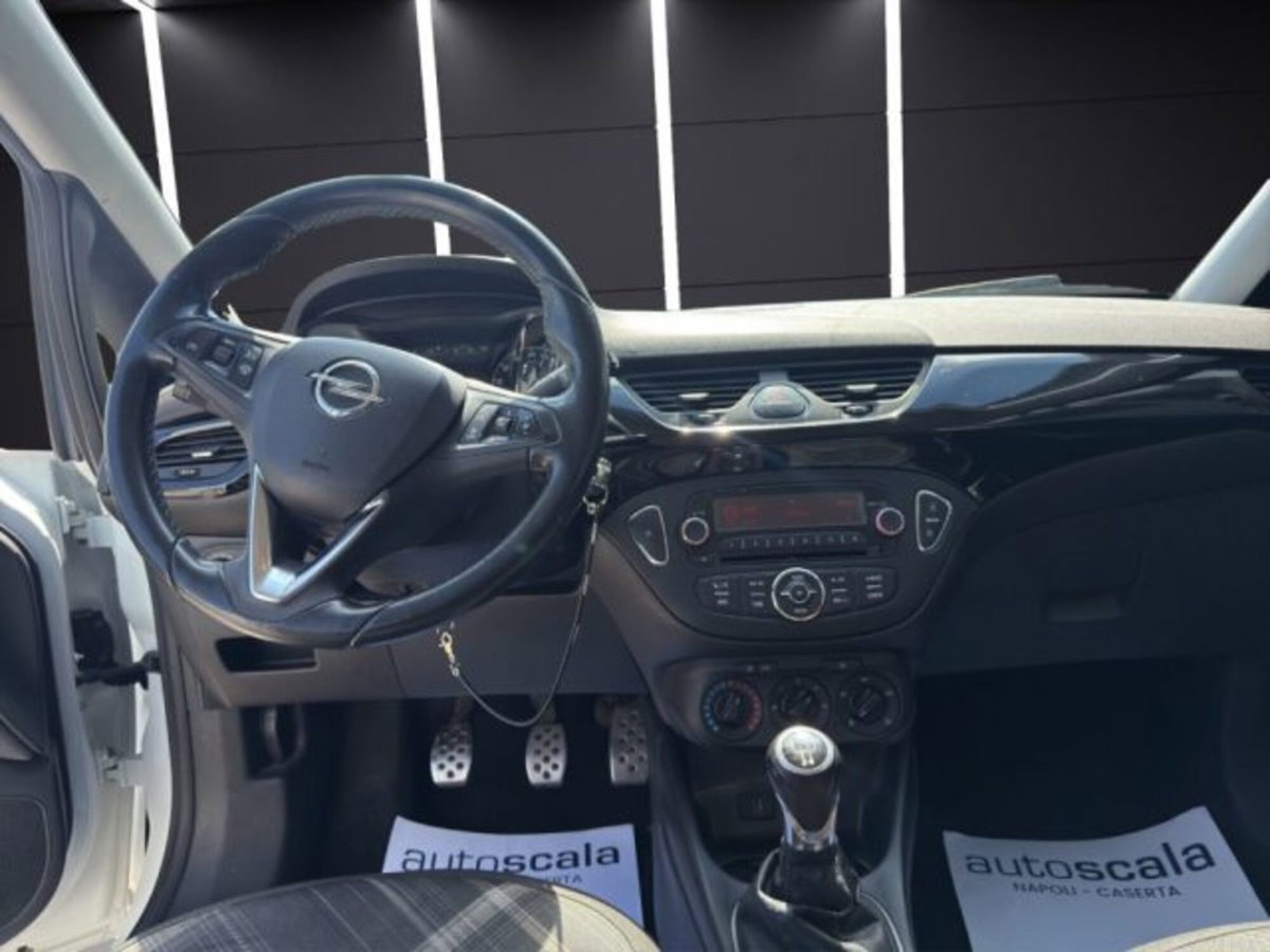 Opel Corsa 1.2 5 porte b-Color (14)