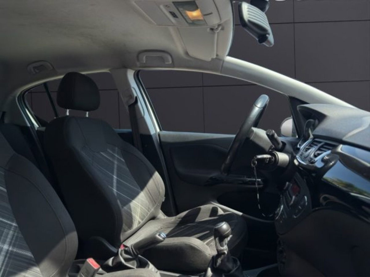 Opel Corsa 1.2 5 porte b-Color (18)