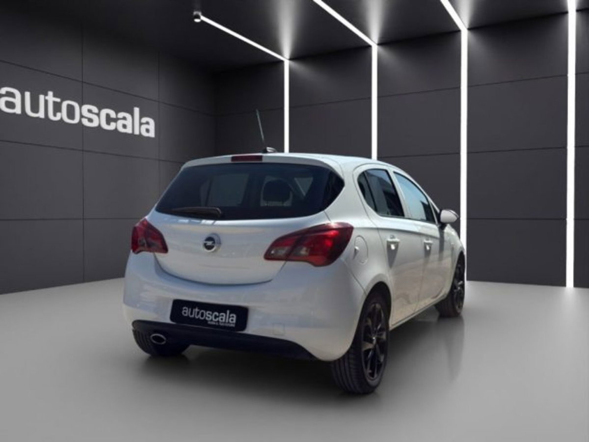 Opel Corsa 1.2 5 porte b-Color (5)