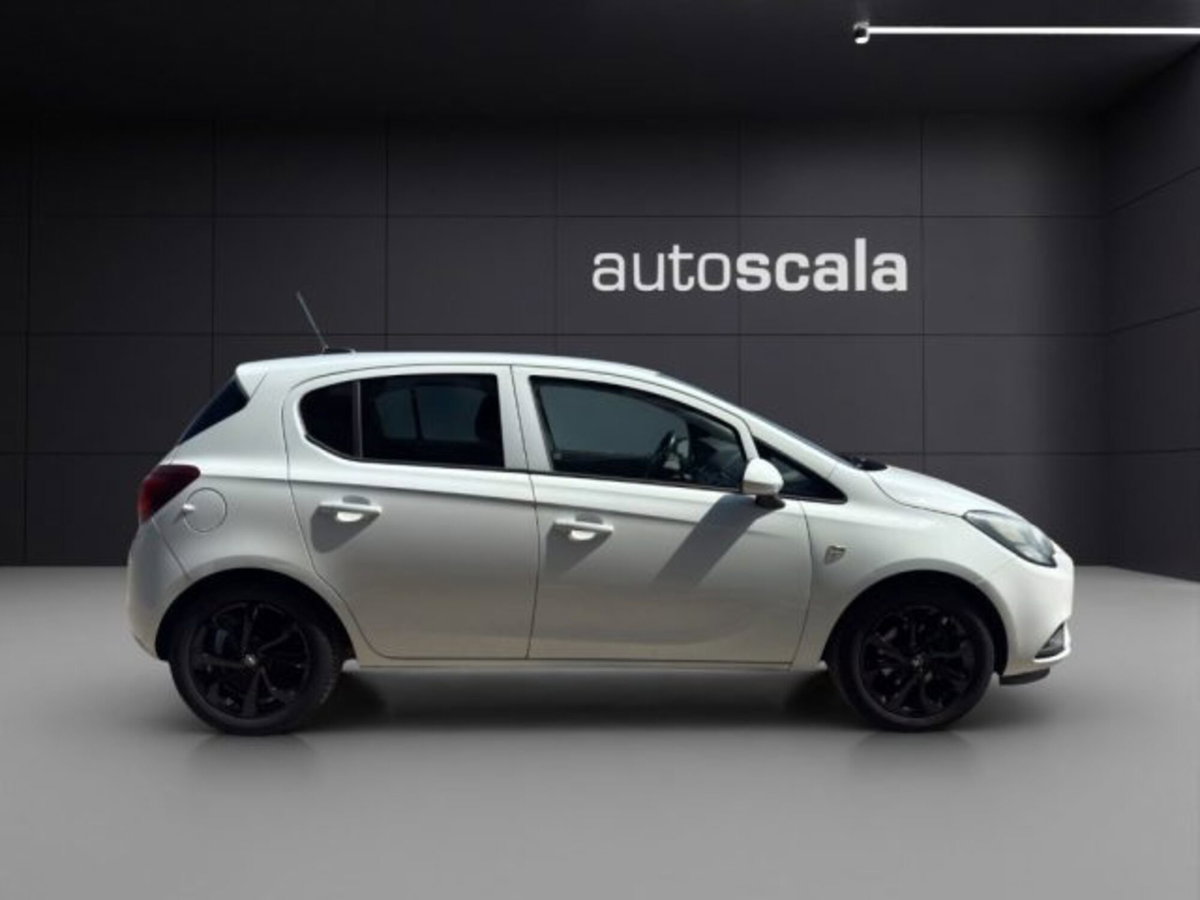 Opel Corsa 1.2 5 porte b-Color (6)