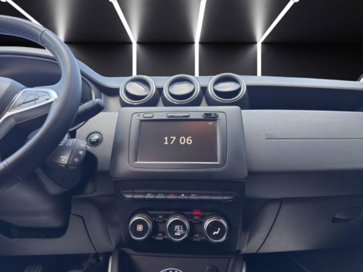 Dacia Duster 1.0 TCe 100 CV ECO-G 4x2 Prestige (16)