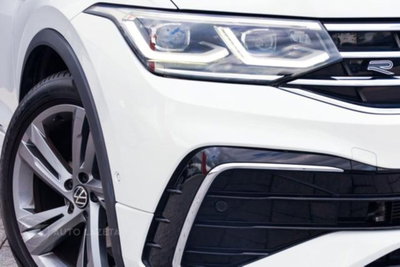 Volkswagen Tiguan 2.0 TDI 150 CV SCR DSG 4MOTION R-Line (16)