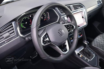 Volkswagen Tiguan 2.0 TDI 150 CV SCR DSG 4MOTION R-Line (5)