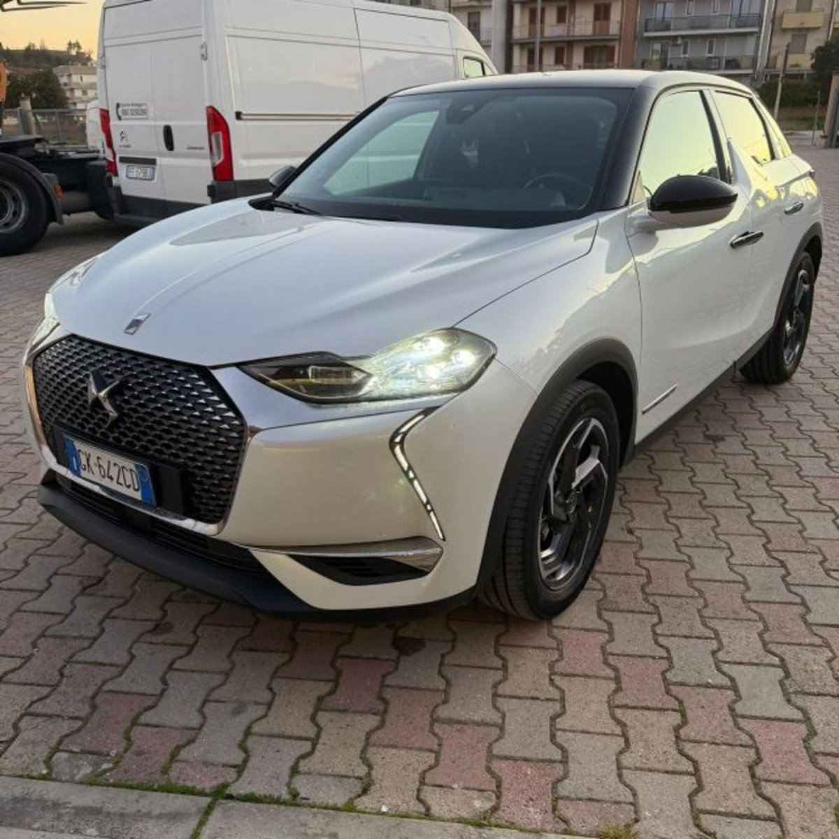 Ds DS 3 DS 3 Crossback BlueHDi 130 aut. Toits de Paris (2)