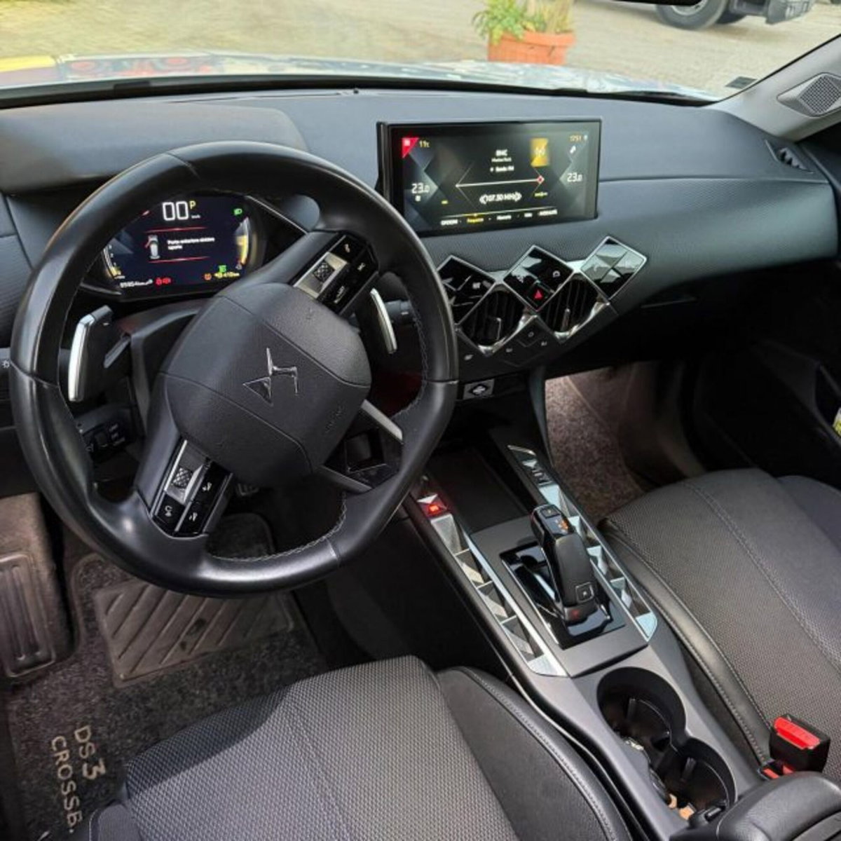 Ds DS 3 DS 3 Crossback BlueHDi 130 aut. Toits de Paris (6)