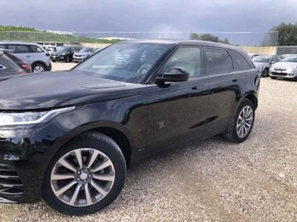 Land Rover Range Rover Velar 2.0D I4 240 CV (3)