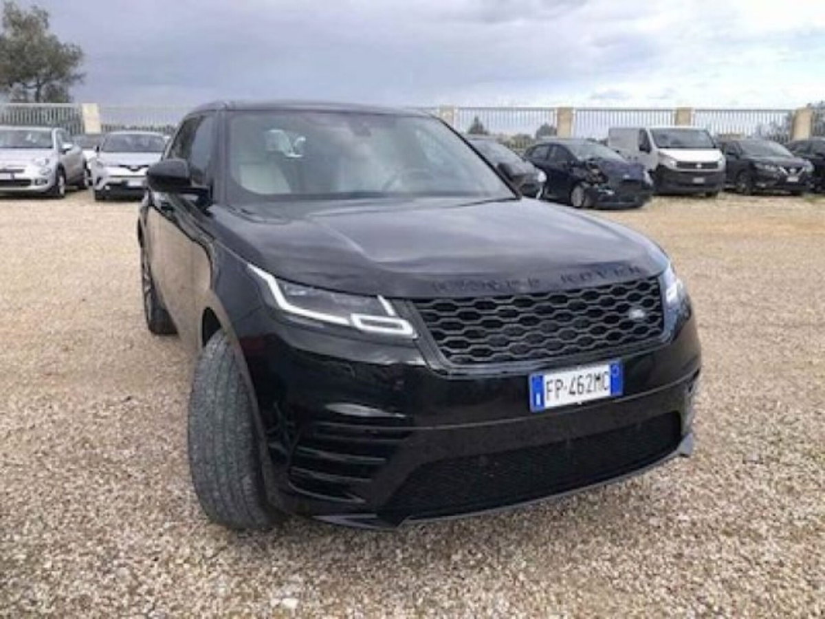 Land Rover Range Rover Velar 2.0D I4 240 CV (5)