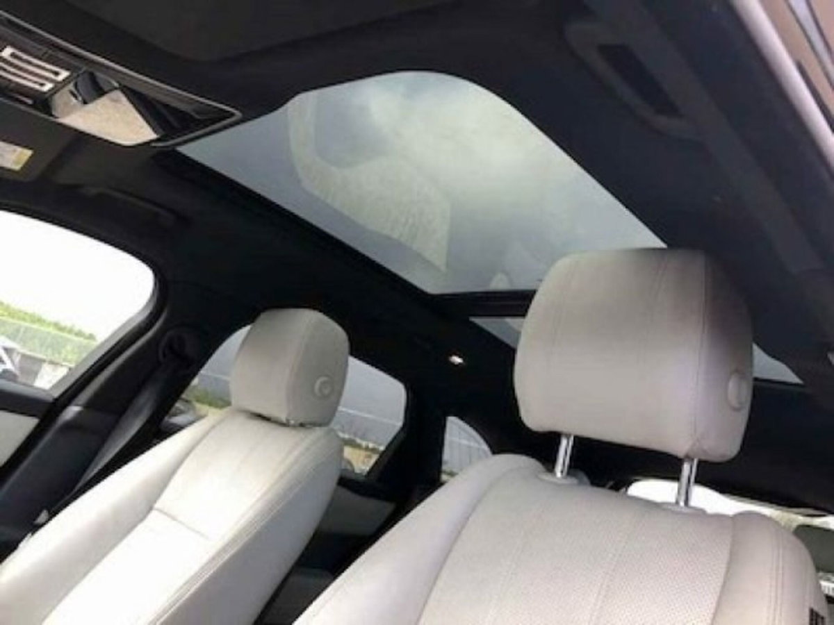 Land Rover Range Rover Velar 2.0D I4 240 CV (7)