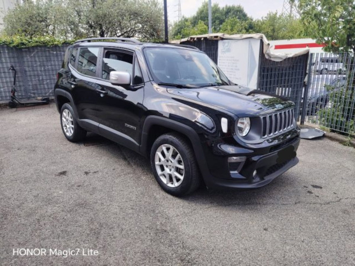 Jeep Renegade 1.3 T4 190CV PHEV 4xe AT6 Limited (5)