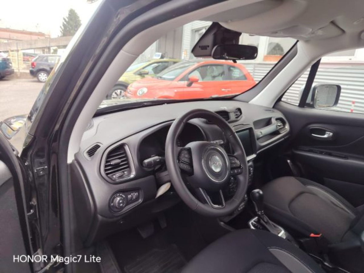 Jeep Renegade 1.3 T4 190CV PHEV 4xe AT6 Limited (8)