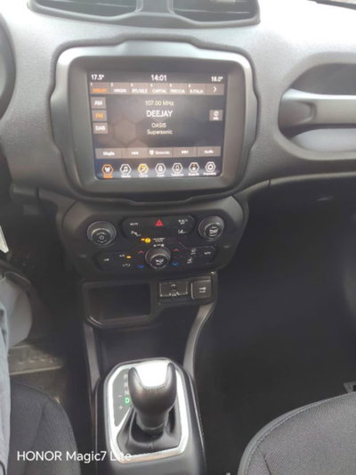 Jeep Renegade 1.5 Turbo T4 MHEV Limited (8)