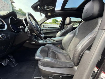 Alfa Romeo Stelvio Stelvio 2.9 Bi-Turbo V6 510 CV AT8 Quadrifoglio (10)