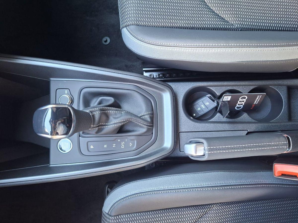 Audi A1 Sportback 30 TFSI S tronic Identity Black (13)
