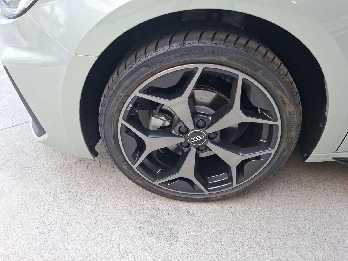 Audi A1 Sportback 30 TFSI S tronic Identity Black (6)