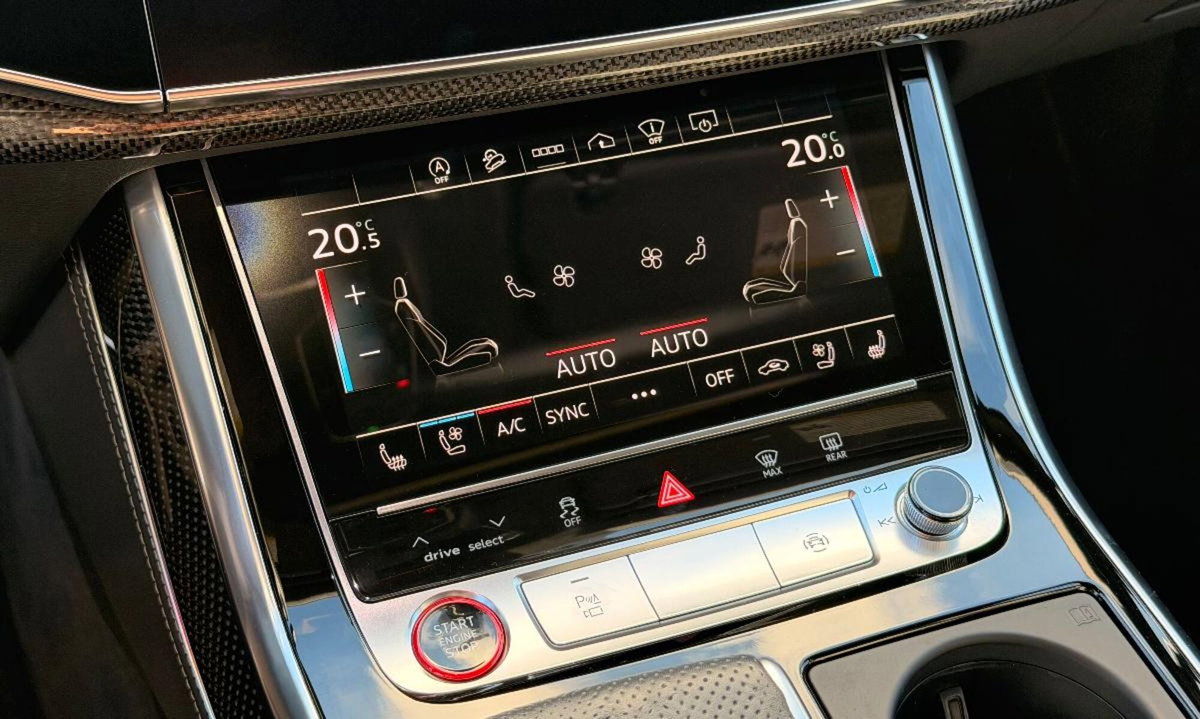 Audi SQ7 4.0 V8 TFSI quattro tiptronic (10)