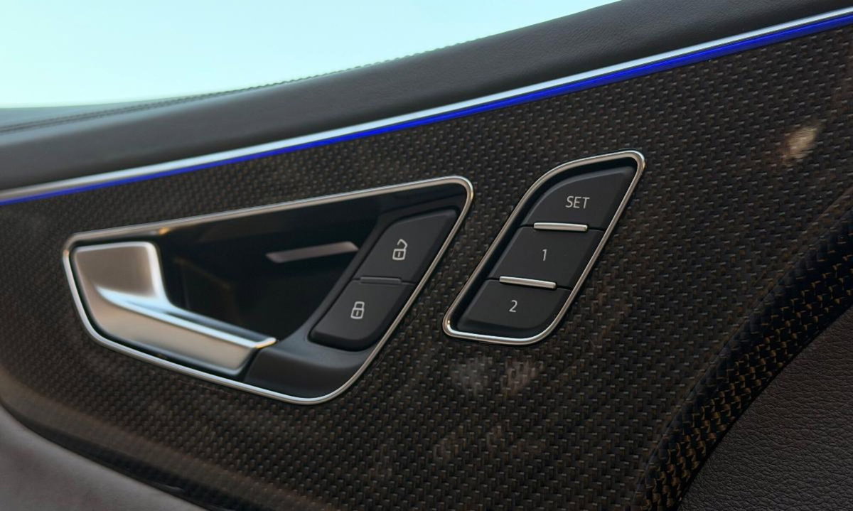 Audi SQ7 4.0 V8 TFSI quattro tiptronic (17)