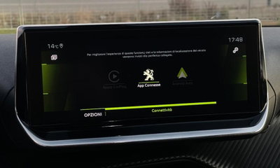 Peugeot 2008 BlueHDi 100 S&S Allure (11)