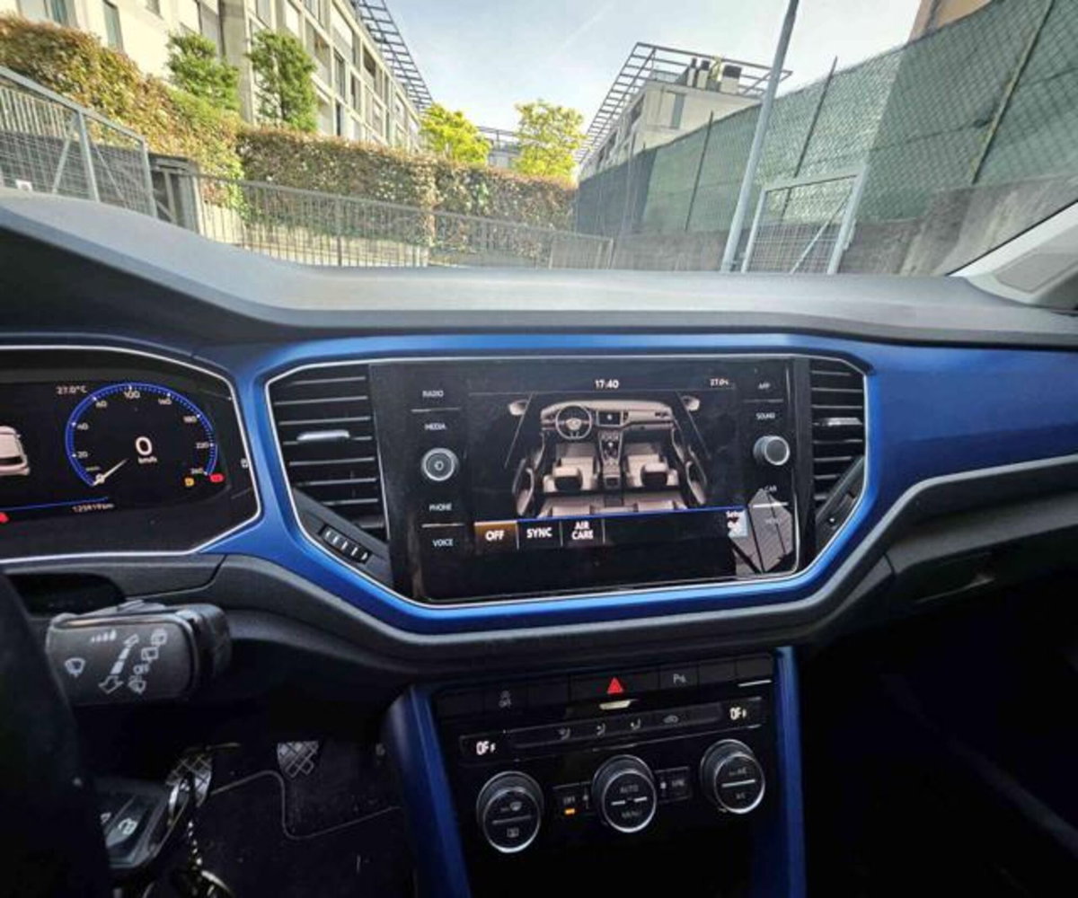 Volkswagen T-Roc 1.0 TSI 115 CV Style BlueMotion Technology (9)