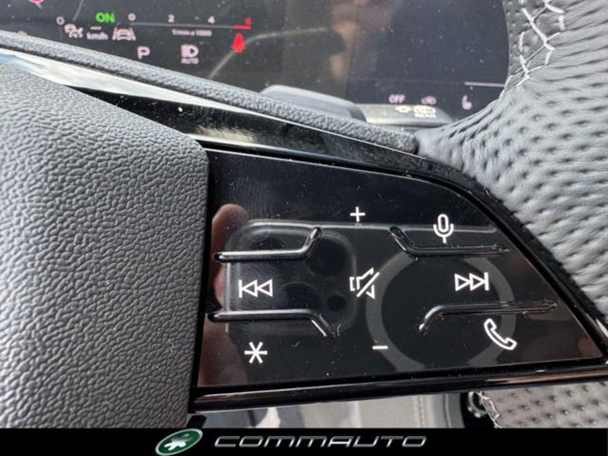 Audi Q5 40 2.0 tdi mhev 12V S line quattro s-tronic (18)