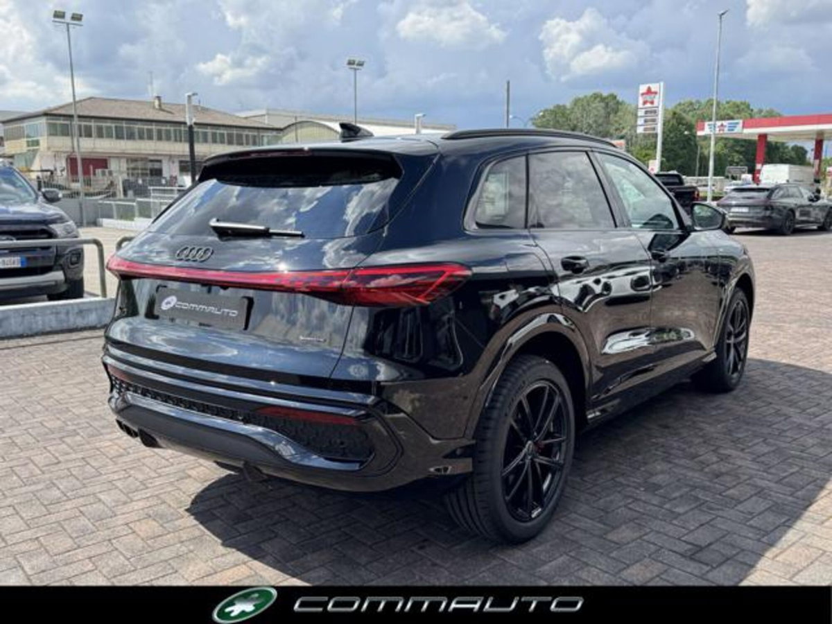 Audi Q5 40 2.0 tdi mhev 12V S line quattro s-tronic (4)