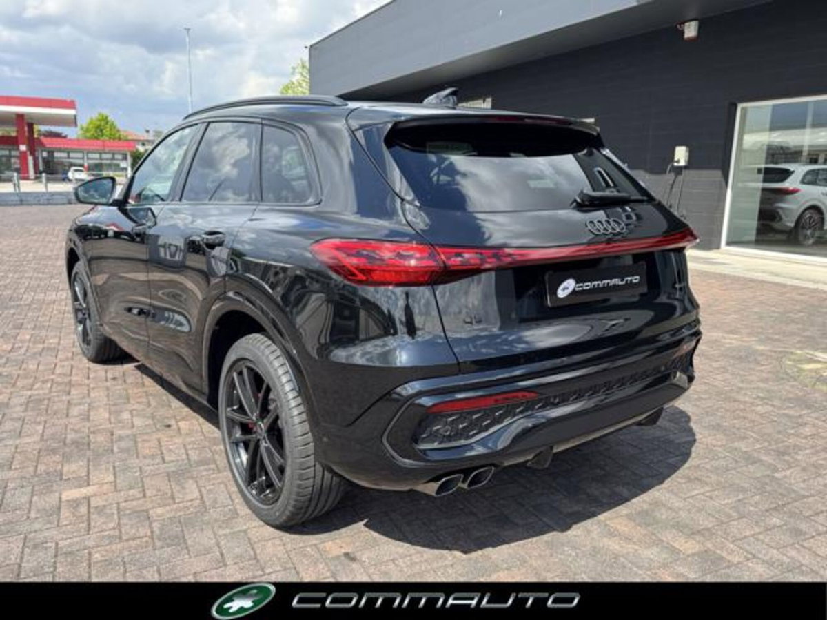 Audi Q5 40 2.0 tdi mhev 12V S line quattro s-tronic (6)