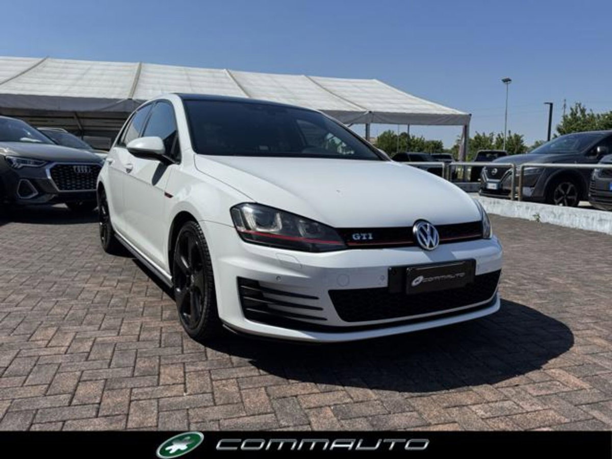 Volkswagen Golf GTI 2.0 TSI DSG 5p. BlueMotion Technology (3)