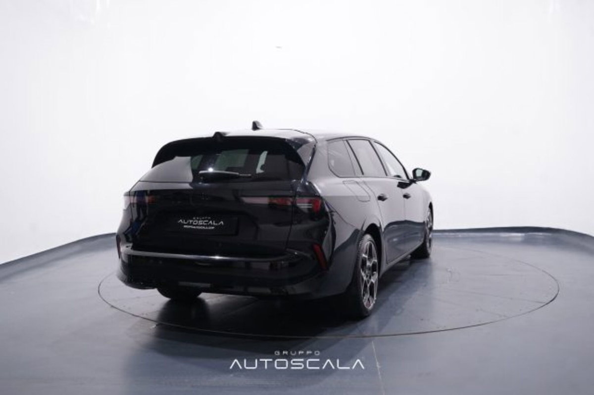 Opel Astra Station Wagon 1.5 Turbo Diesel 130 CV Sports GS Line (6)