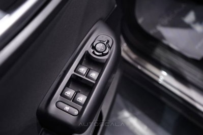 Alfa Romeo Tonale 1.3 phev Ti Q4 270cv at6 (10)