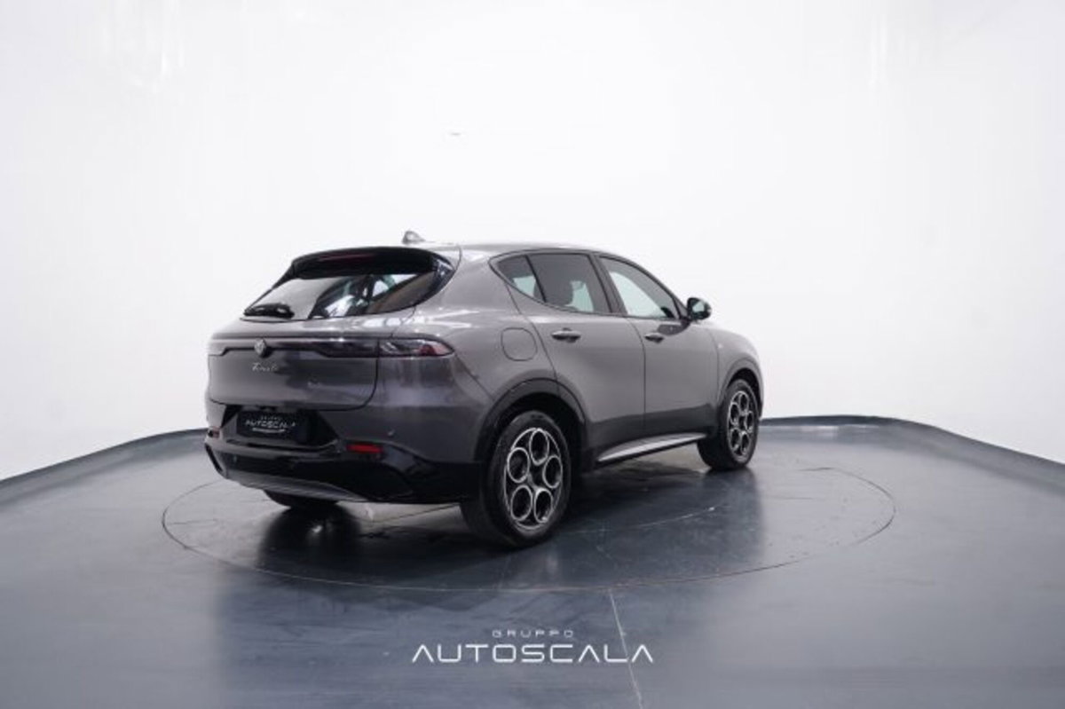 Alfa Romeo Tonale 1.3 phev Ti Q4 270cv at6 (6)