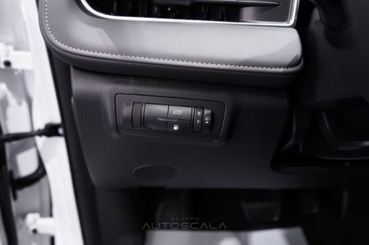 Sportequipe Sportequipe 6 Phev Sportequipe 6 Phev 1.5 317cv auto (13)