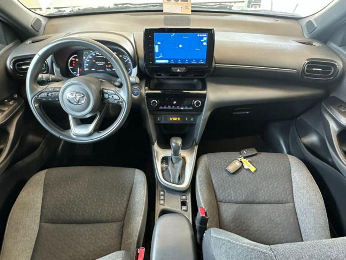 Toyota Yaris Cross 1.5 Hybrid 5p. E-CVT Trend (16)
