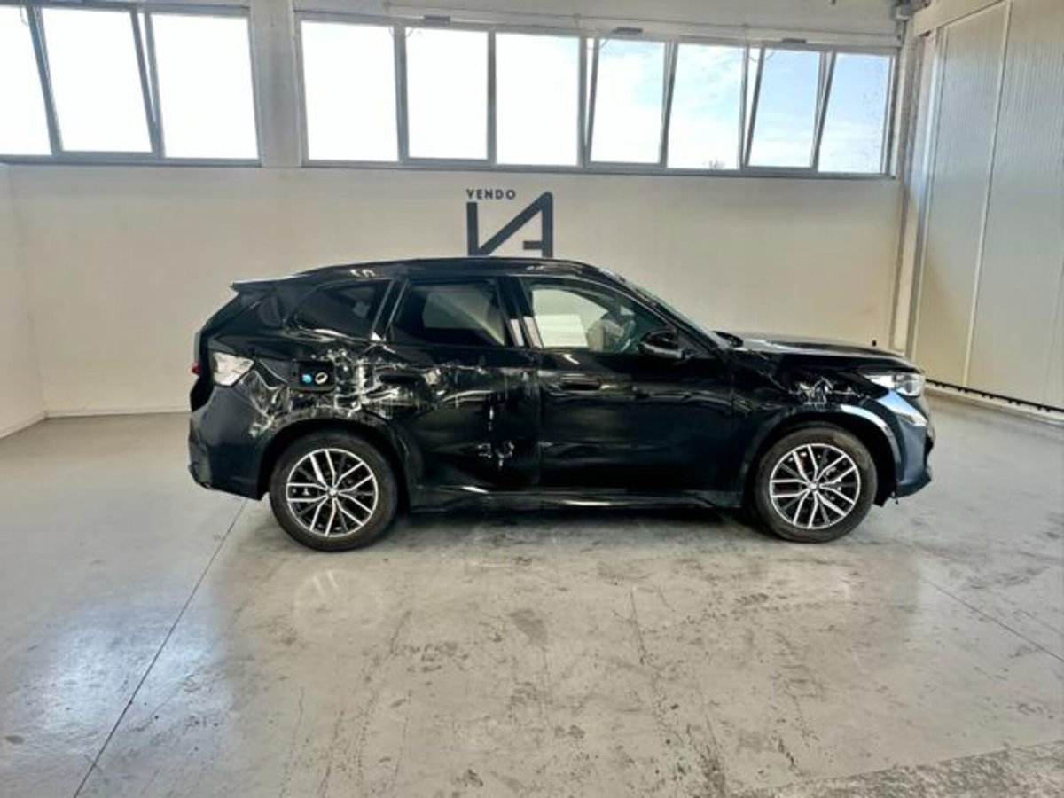 BMW X1 sDrive 18d Msport (8)