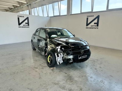 Peugeot 208 1.2 puretech Active s&s 100cv usata