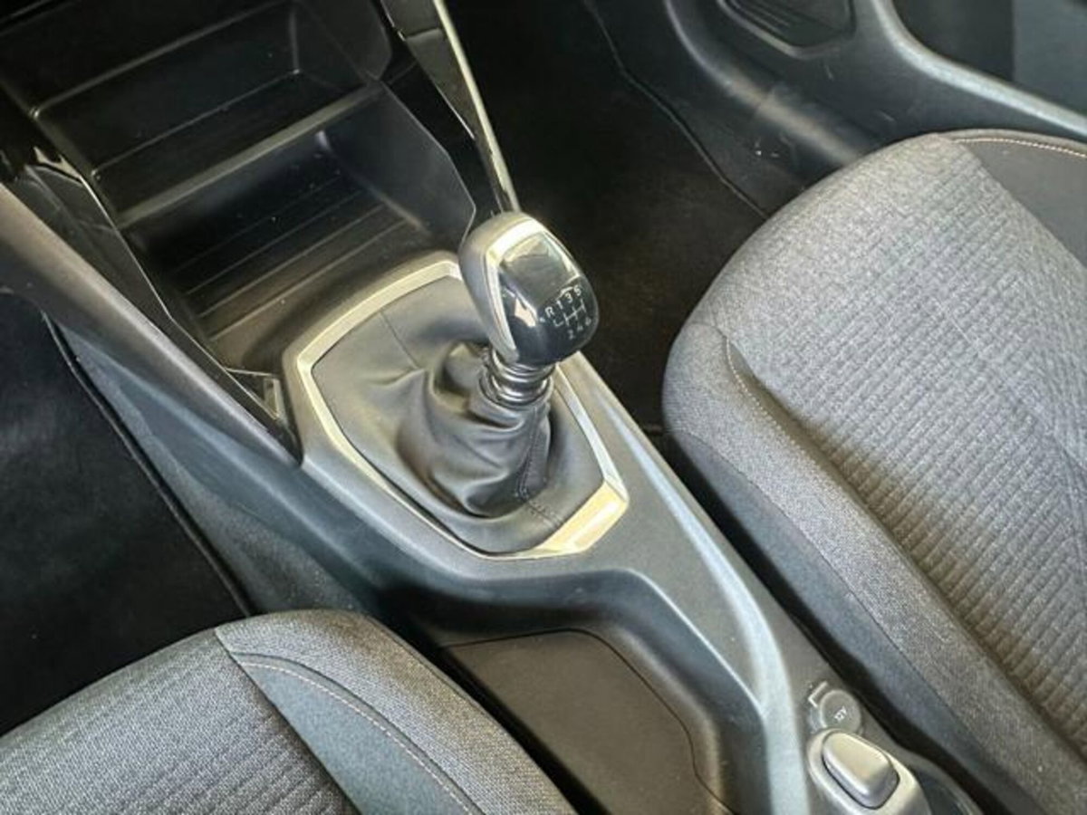 Peugeot 208 1.2 puretech Active s&s 100cv (18)